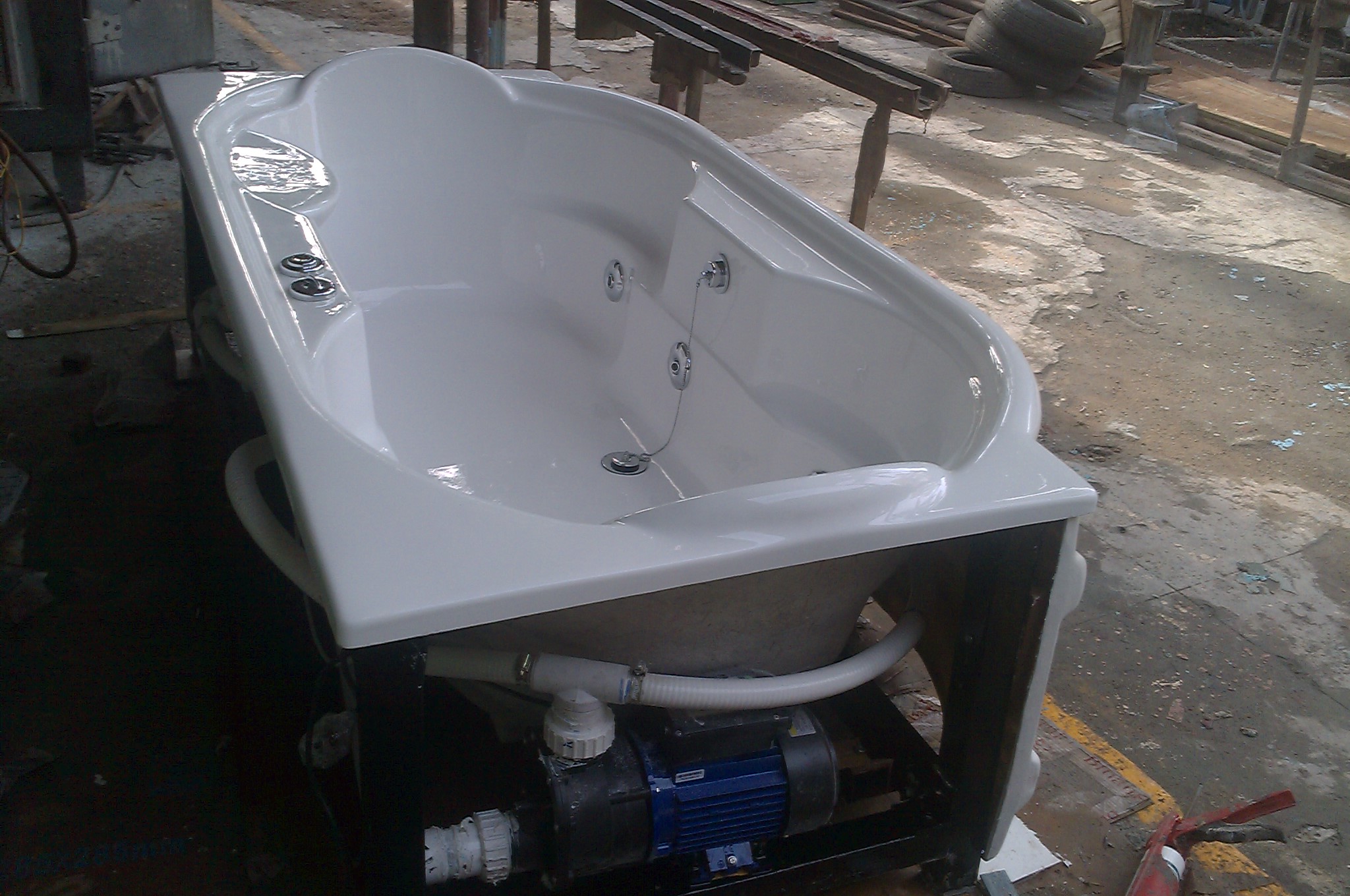 FRP Bathtub Design 3